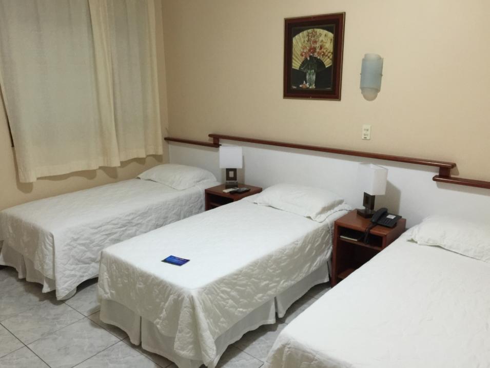 Fares Turis Hotel 우루과이아나 외부 사진